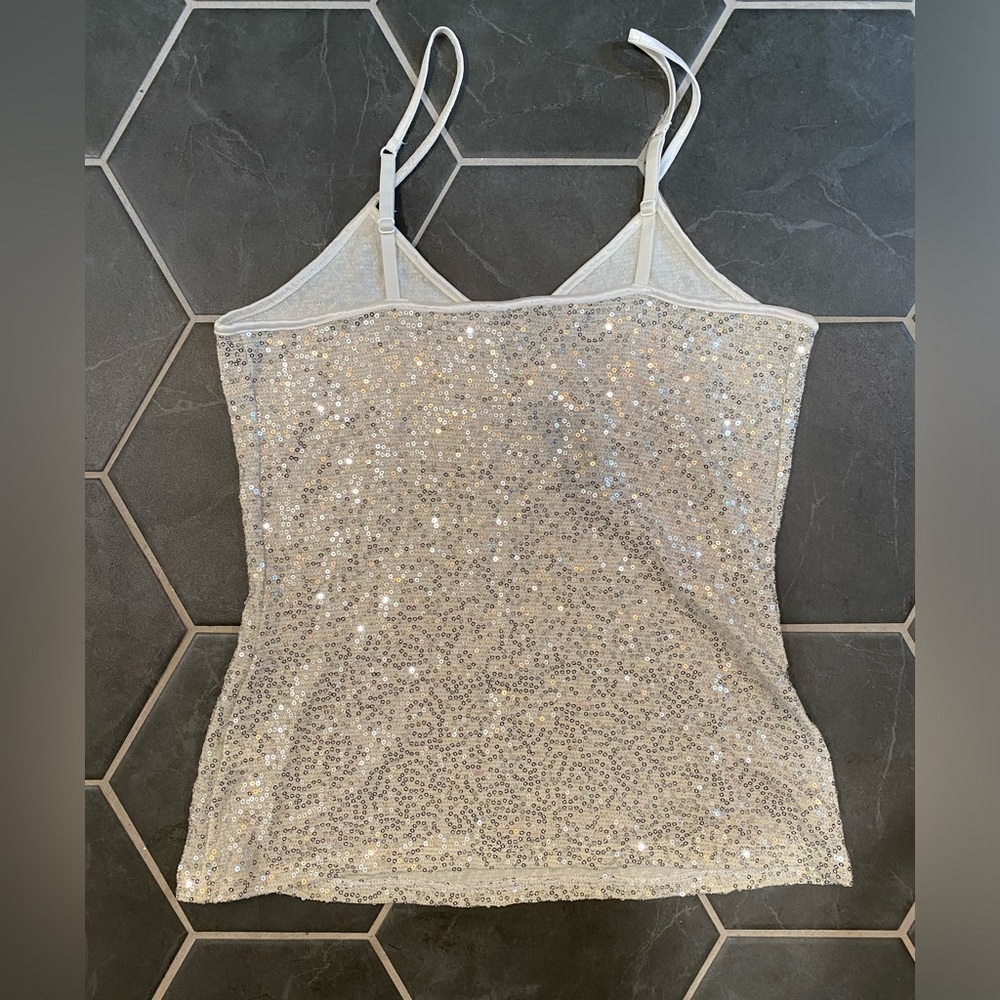 Express Sparkly Top - Picture 2 of 6